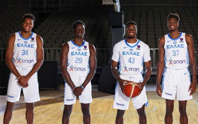 1659883470789015922.jpg 字母.jpg